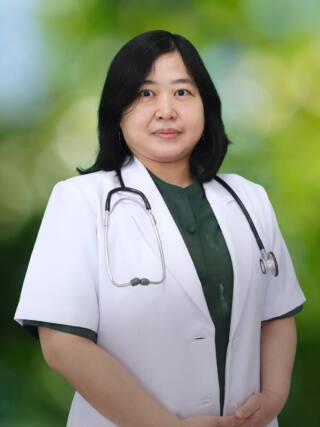 Foto dr. Caroline Widjaja, M.Biomed., Sp.PD